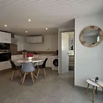 No000-11r 2 Pièces - 4 Couchages En L'ile