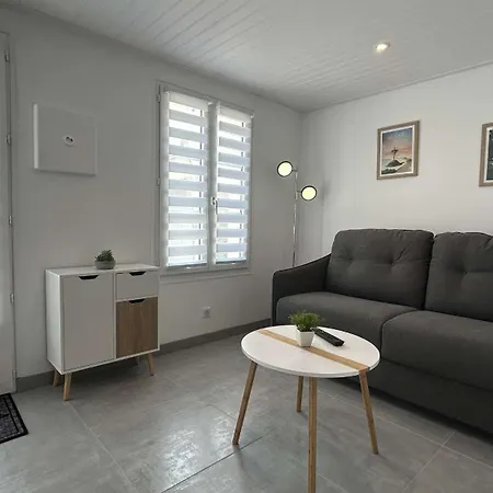 No000-11r 2 Pieces - 4 Couchages En L'ile نوارموتيير أون ليل